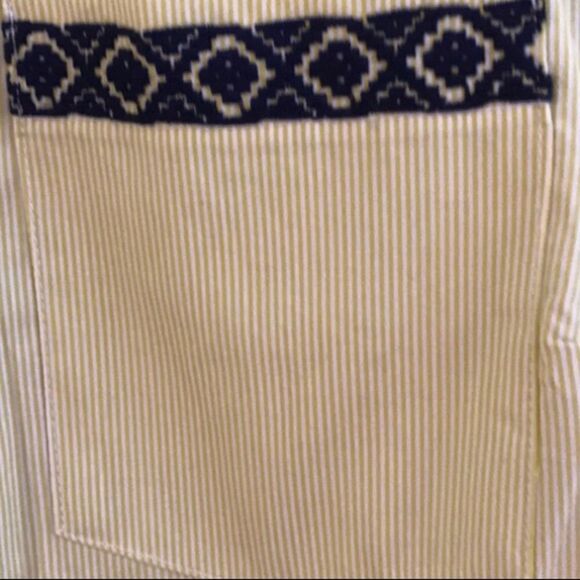 C Wonder Green & White Pinstriped Blouse XS NWT - Picture 7 of 10